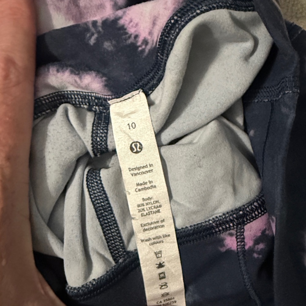 ✨🩷lululemon Align🩷✨EUC S10 High-Rise Pant 28" in Tie Dye Mineral Blue Multi. - Picture 8 of 8